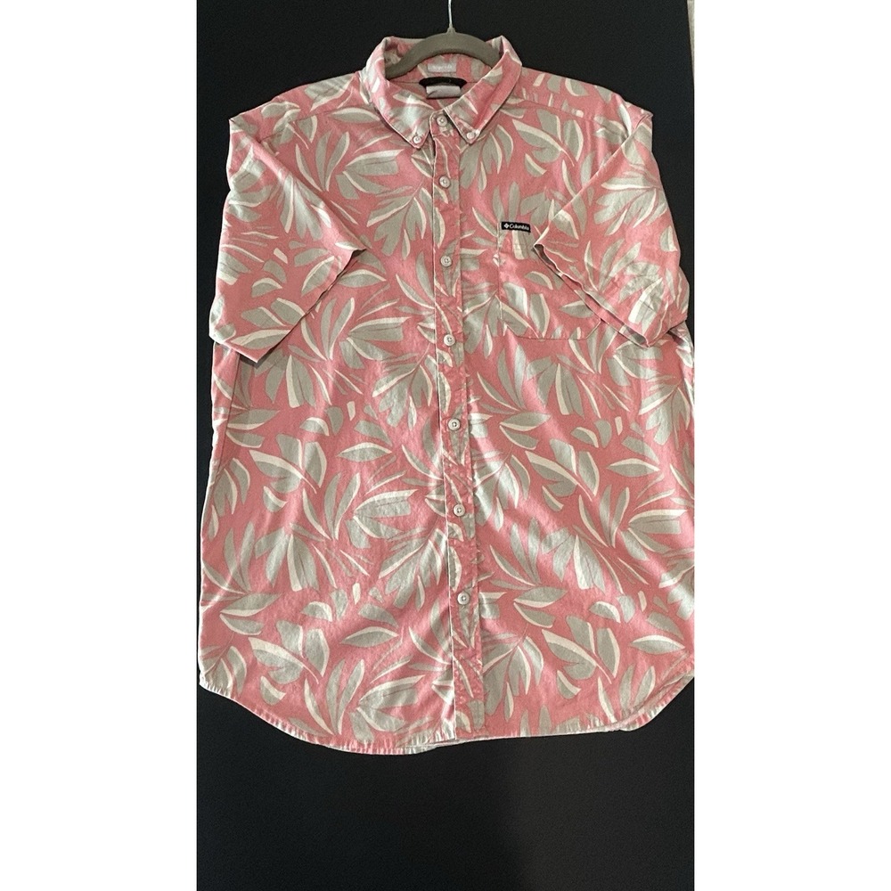Columbia Sportswear Tropical Leaf Print Button Up Shirt Hawaiian Regular Fit MED